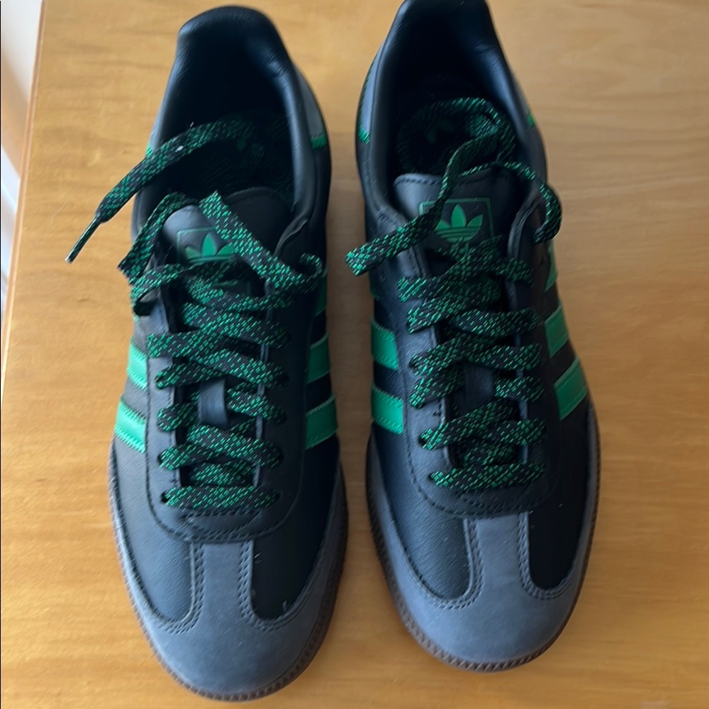 Adidas Sambas Black and Green Sneakers women’s 7